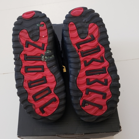 👟 Jordan 11 Retro Low Kids Sneaker Shoes - Picture 6 of 6